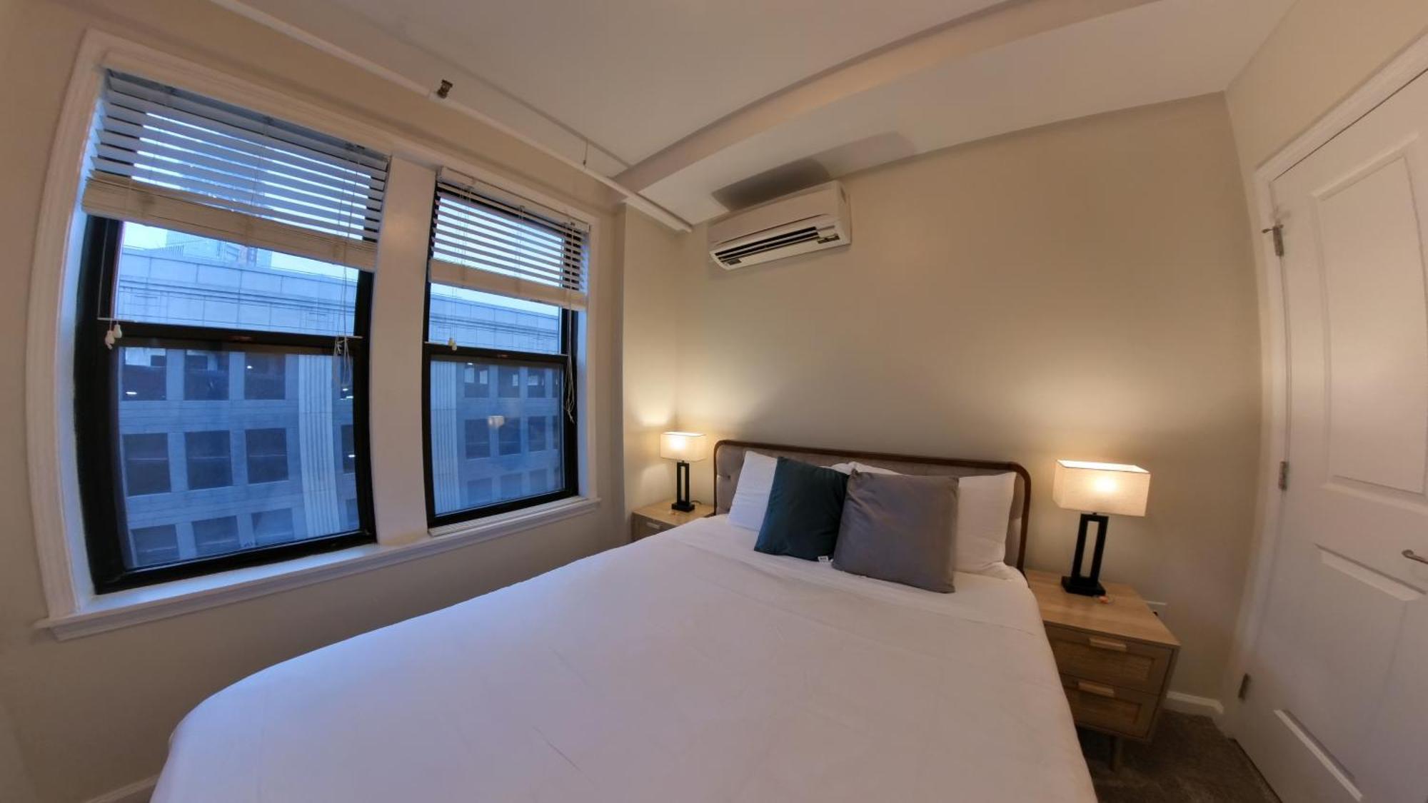 Prime City Center Location! 2Br Near Everything! 디트로이트 외부 사진